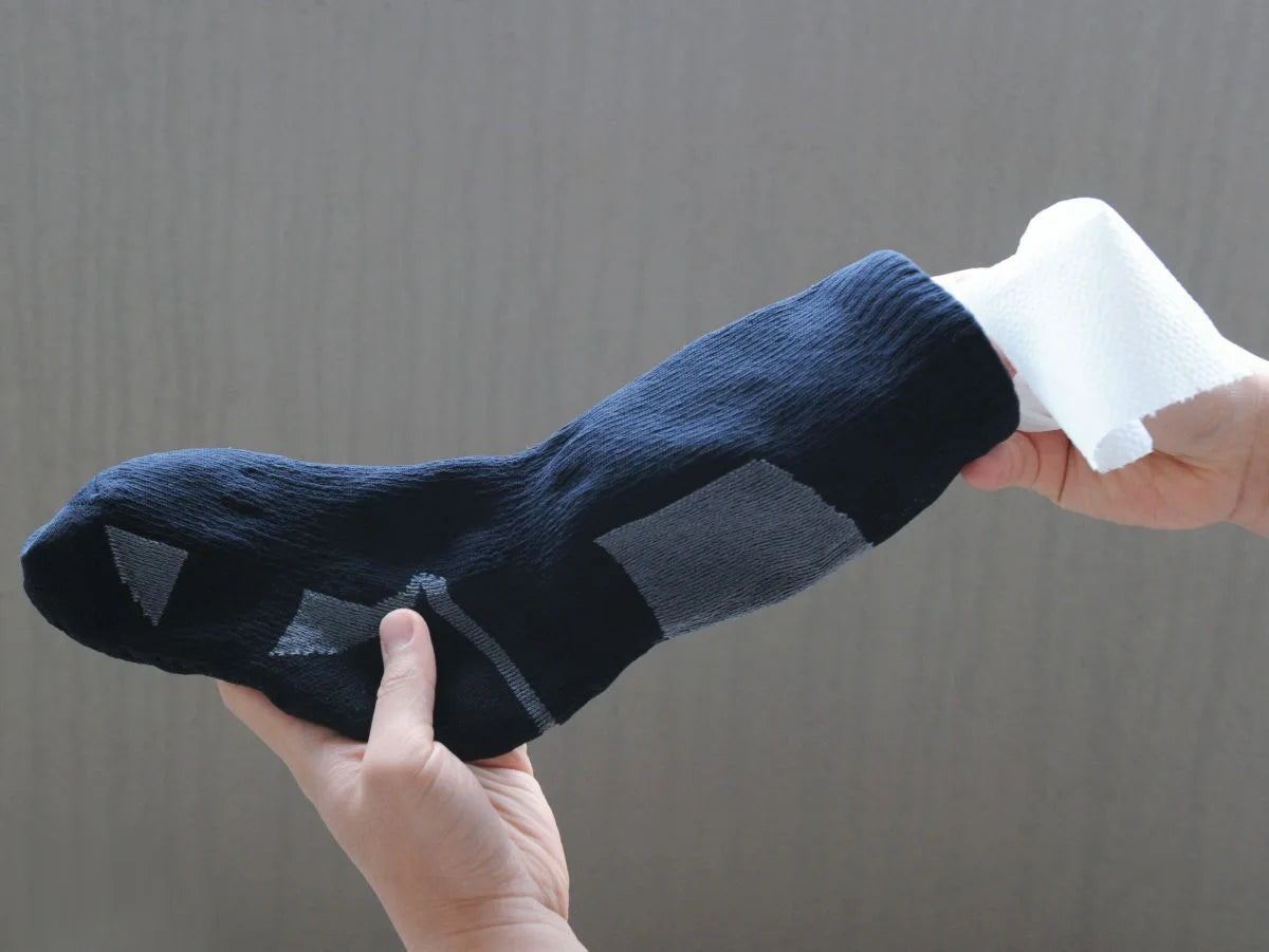 Waterproof Outdoor Sports Socks – Quick Dry Breathable Hiking Crew Socks