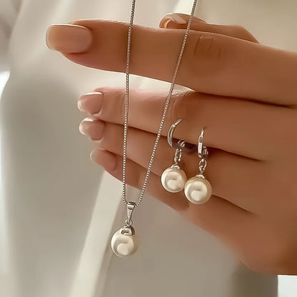 Pearl Necklace & Earrings Set – Elegant Gold Pearl Jewelry Set for Women