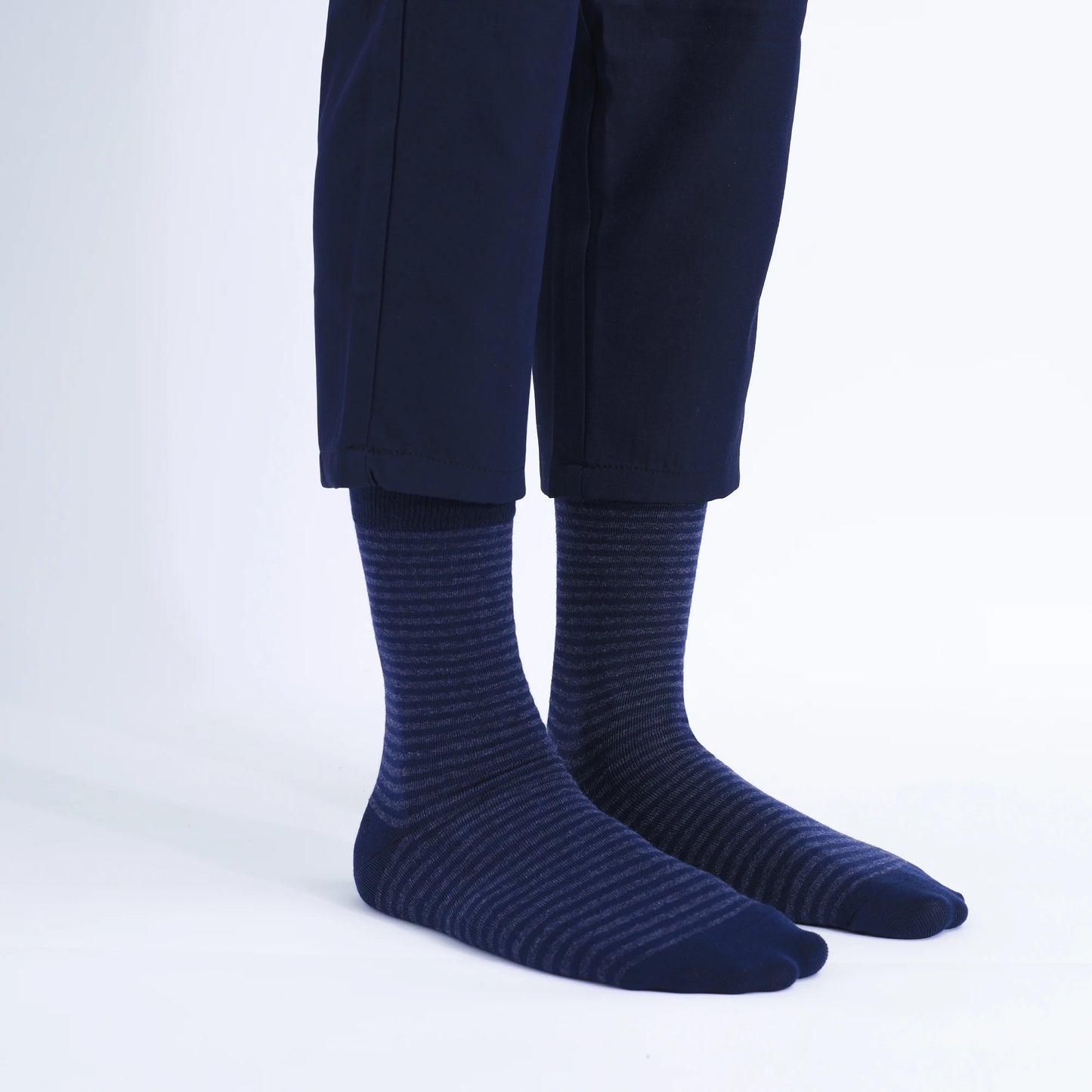 5 Pairs Men’s Dress Crew Socks Set – Classic Patterned Business Casual Socks
