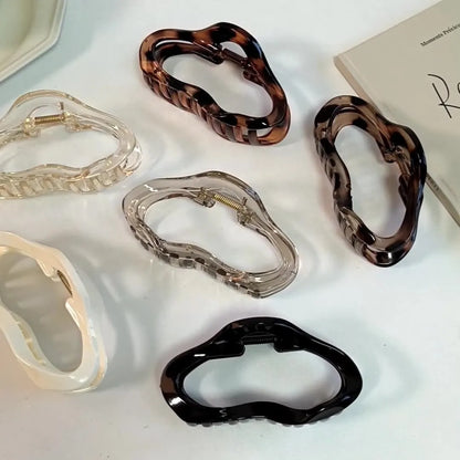 Abstract Acrylic Hair Claw Clips – Minimalist Hollow Jaw Clips for Women Trendy Hair Accessories