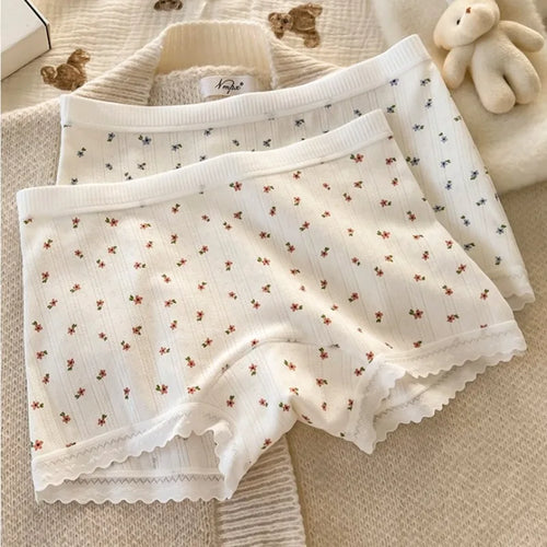Cute Floral Lace Boyshort Panties – Soft Breathable Mid Waist Seamless Underwear for Women