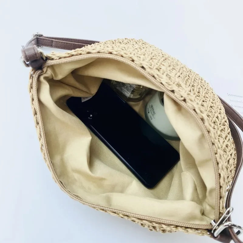 Boho Straw Crossbody Bag – Woven Rattan Shoulder Purse for Women Summer Style