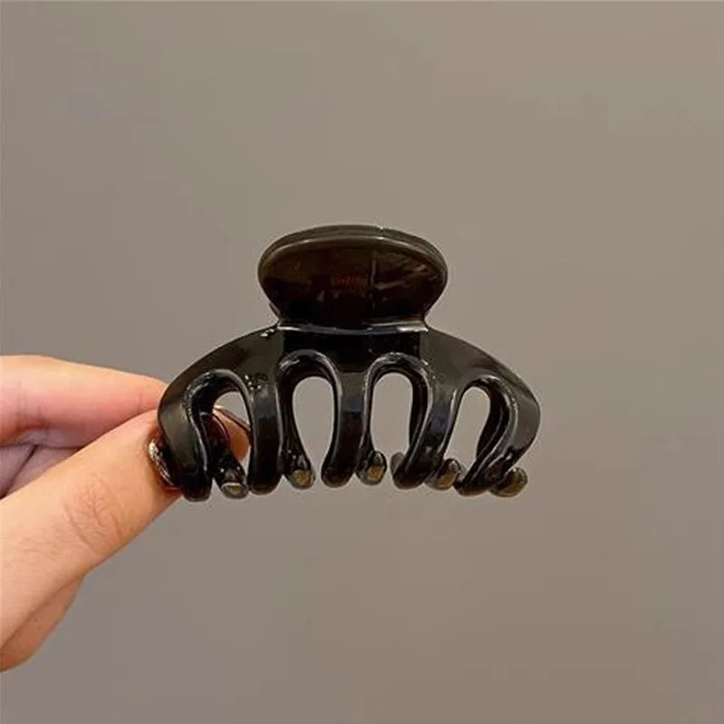 Large Matte Hair Claw Clips – Minimalist Acrylic Jaw Clips for Women Trendy Hair Accessories