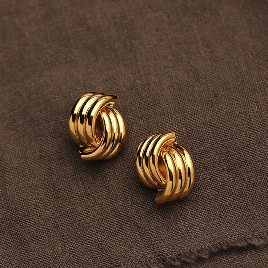 Vintage Gold Hoop Earrings – Elegant Twisted Chunky Statement Earrings for Women Minimalist Jewelry Gift
