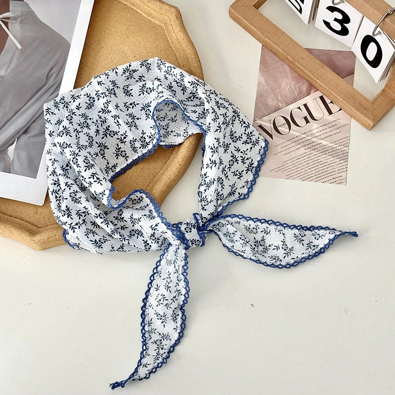Retro Lace Scarf Sweet Flower Triangle Hair Scarf for Women Hair Band Thin Vintage Kerchief Bohe Flower Ribbon Travel Headwear ﻿