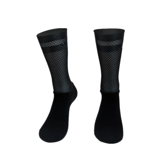 Breathable Mesh Cycling Socks – Lightweight Athletic Crew Sports Socks