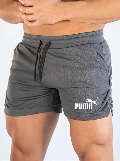 Summer Mesh Quick Drying Shorts Men's Sports Casual Shorts Men's Breathable Beach Pants Suitable for Fitness Outdoor Running