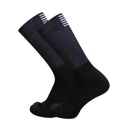 Breathable Mesh Cycling Socks – Lightweight Athletic Crew Sports Socks