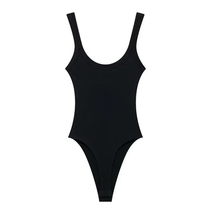 Sexy U-neck ribbed bodysuit with low cut, high waist & slim fit.Back straps & snap bottom. Perfect hot girl summer look!