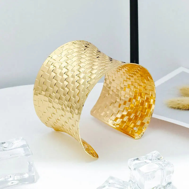Gold Irregular Statement Cuff Bracelet – Bold Metal Bangle