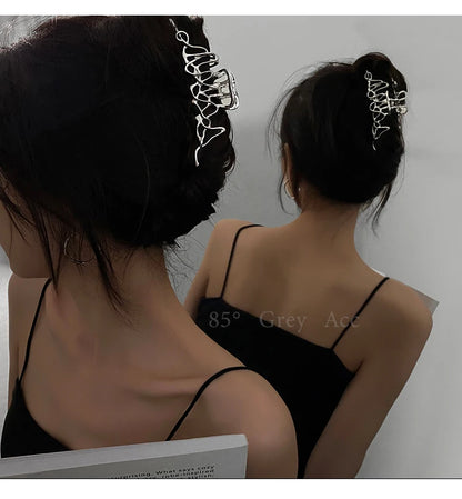 Abstract Metal Hair Claw Clip – Artistic Silver Statement Jaw Clip for Women