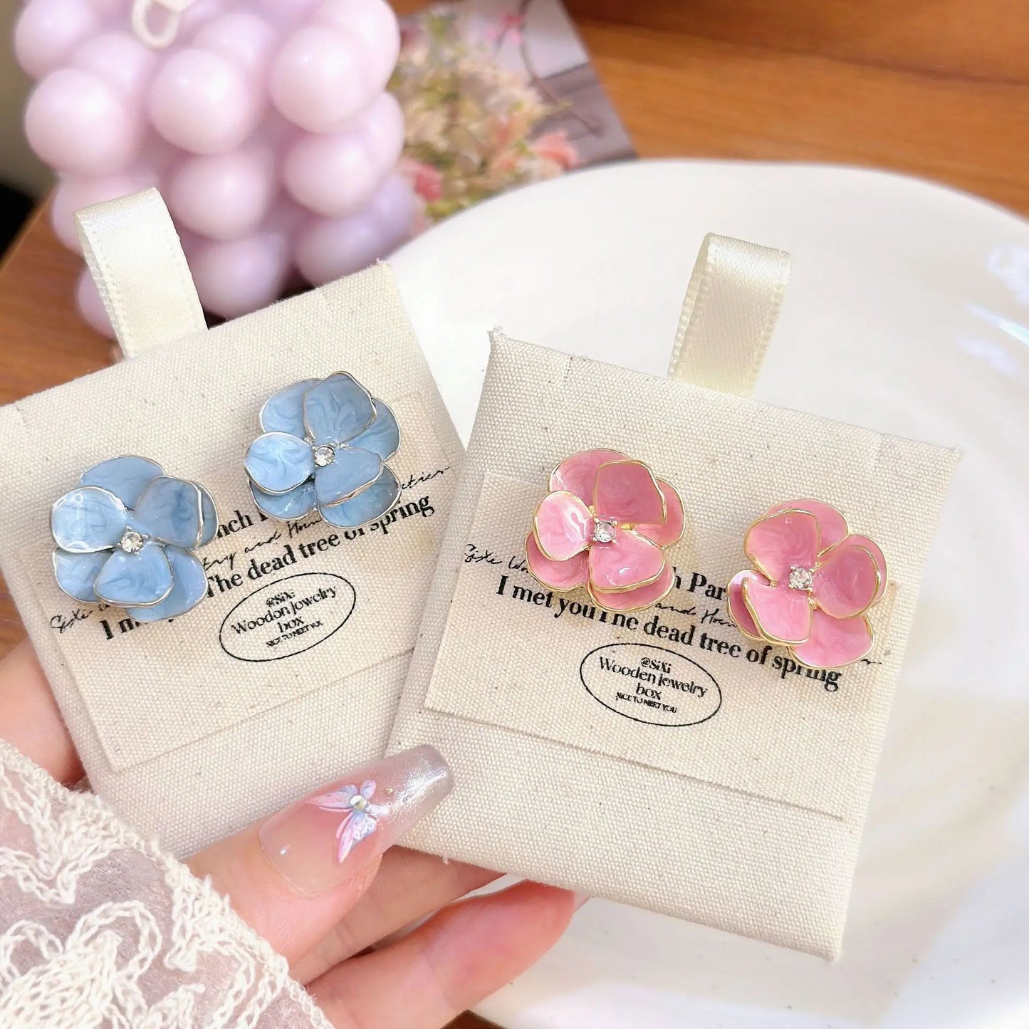 Blue Flower Stud Earrings – Elegant Floral Crystal Earrings for Women Vintage Jewelry
