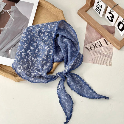 Retro Lace Scarf Sweet Flower Triangle Hair Scarf for Women Hair Band Thin Vintage Kerchief Bohe Flower Ribbon Travel Headwear ﻿