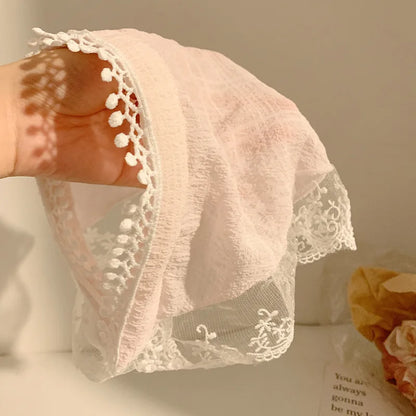 Vintage Lace Headscarf – Cottagecore Floral Hair Scarf, Elegant Triangle Headband for Women
