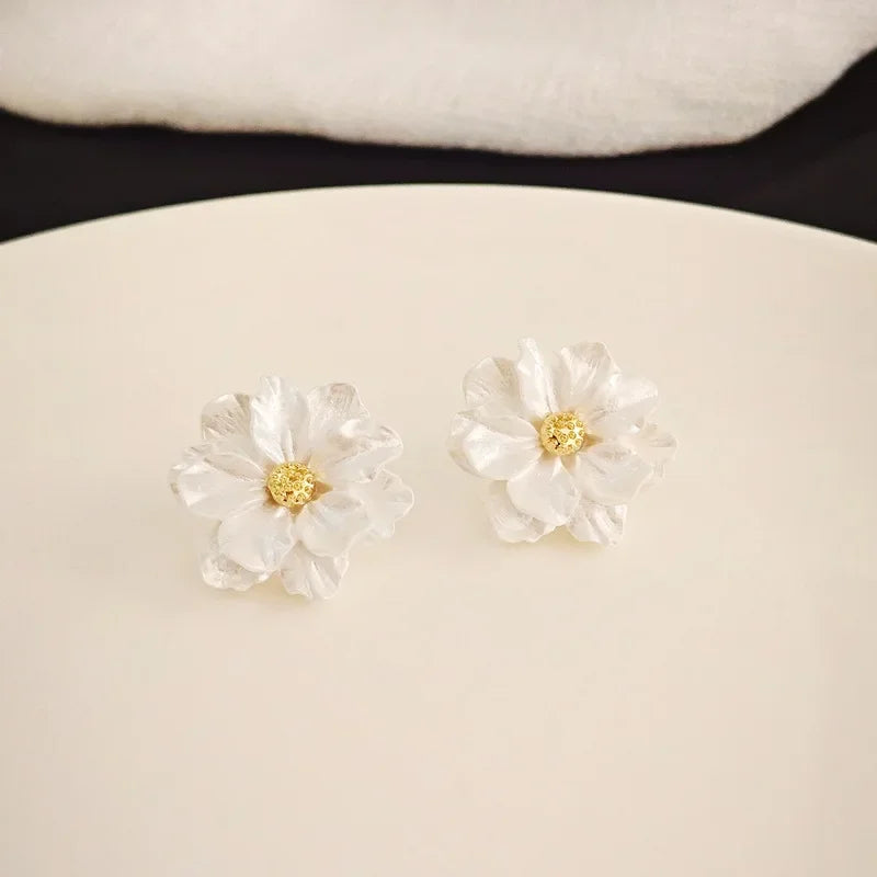 Blue Flower Stud Earrings – Elegant Floral Crystal Earrings for Women Vintage Jewelry