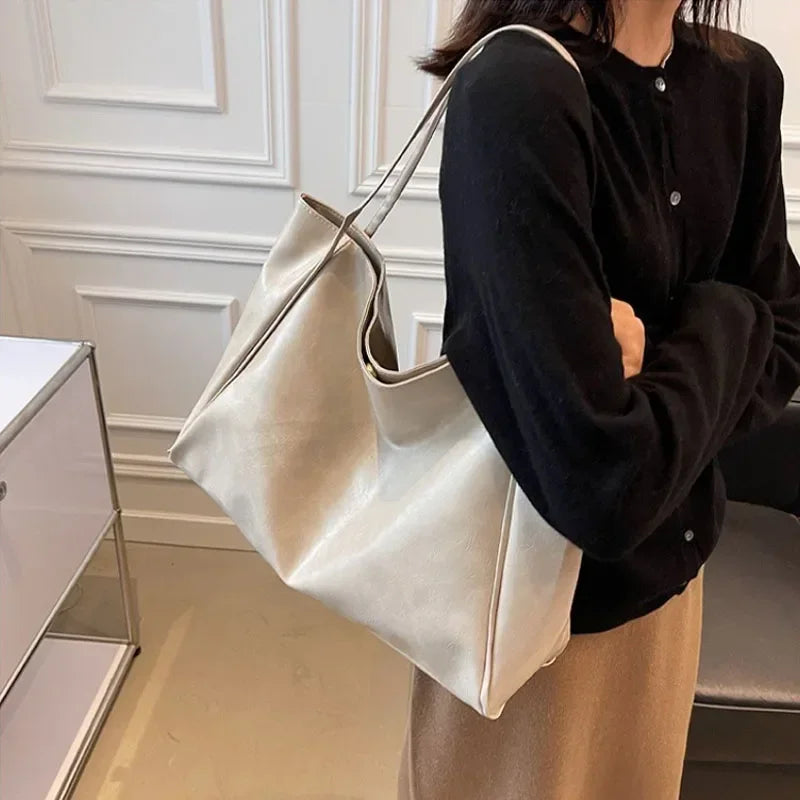 Vintage Leather Hobo Tote Bag – Large Capacity Slouchy Shoulder Handbag for Women