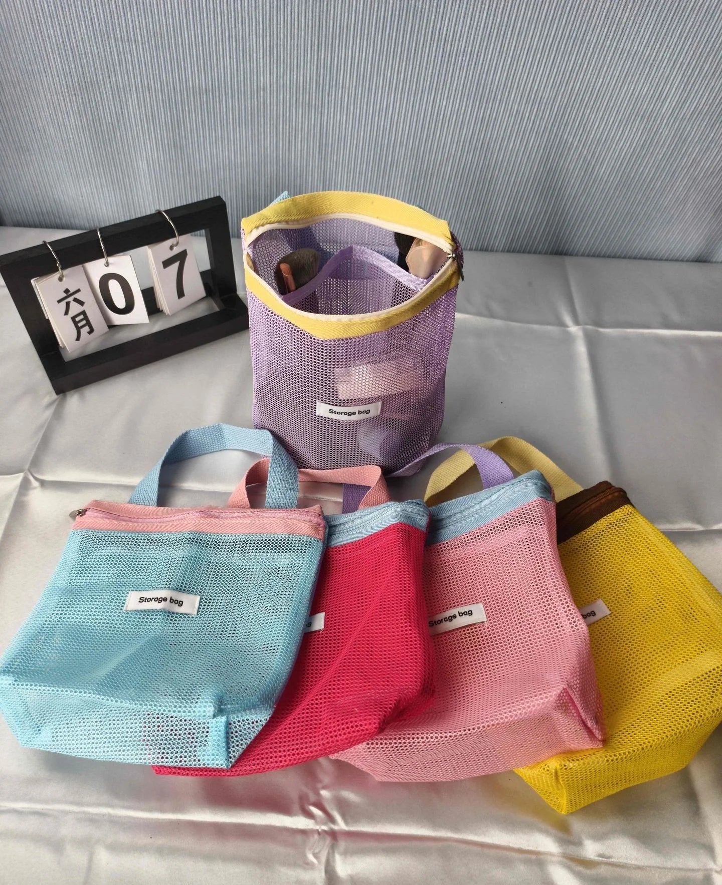 Colorful Mesh Storage Tote Bags – Reusable Portable Organizer Bags for Travel & Daily Use
