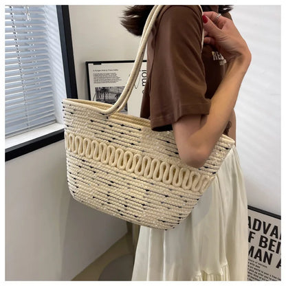 Shoulder Bag Summer Woven Bag Tote Bag Large Capacity Straw Bag for Summer Beach Holidays Women's Beach Bag Flower, Summer 2026