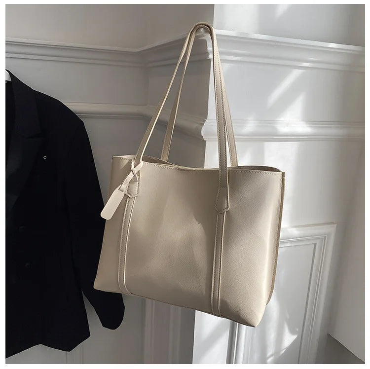 Minimalist Leather Tote Bag – Large Capacity Shoulder Handbag for Women