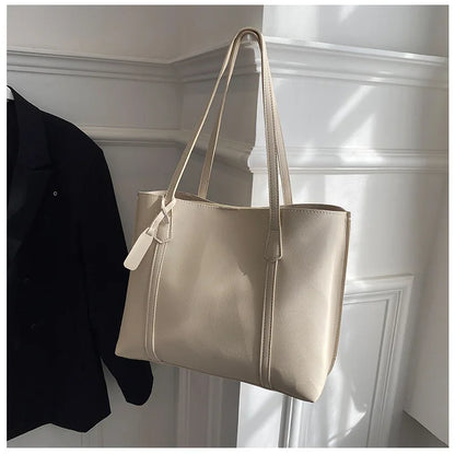 Minimalist Leather Tote Bag – Large Capacity Shoulder Handbag for Women