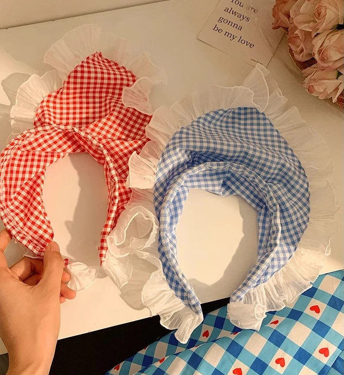 Vintage Lace Headscarf – Cottagecore Floral Hair Scarf, Elegant Triangle Headband for Women
