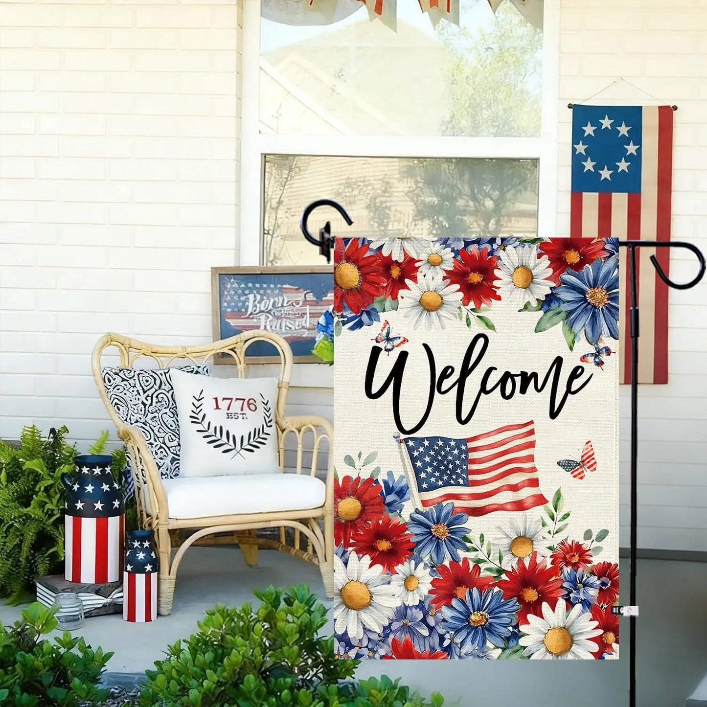 Patriotic Daisy Garden Flag Double Sided Burlap,4th of July Memorial Day Red and Blue Flower Welcom