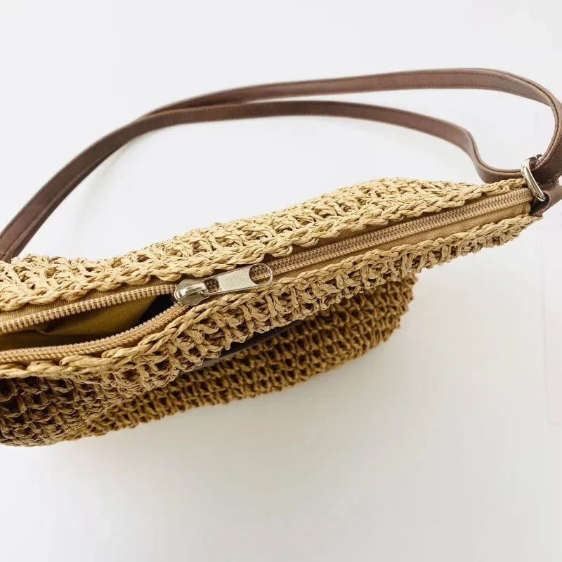 Boho Straw Crossbody Bag – Woven Rattan Shoulder Purse for Women Summer Style
