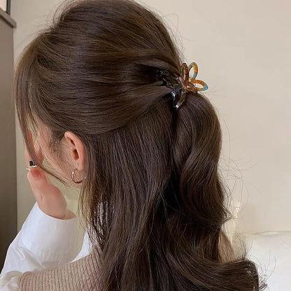Mini Butterfly Hair Claw Clips – Cute Acrylic Floral Jaw Clips for Women & Girls