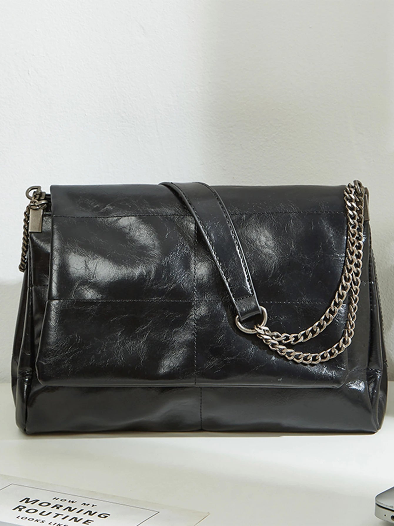 Vintage Black Chain Shoulder Bag – Retro Leather Tote Handbag for Women
