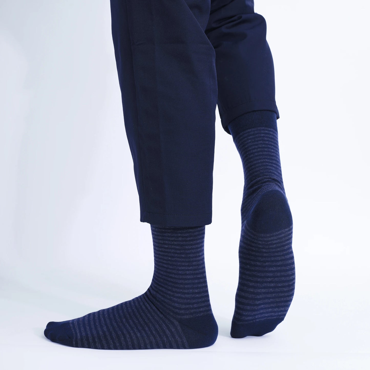 5 Pairs Men’s Dress Crew Socks Set – Classic Patterned Business Casual Socks