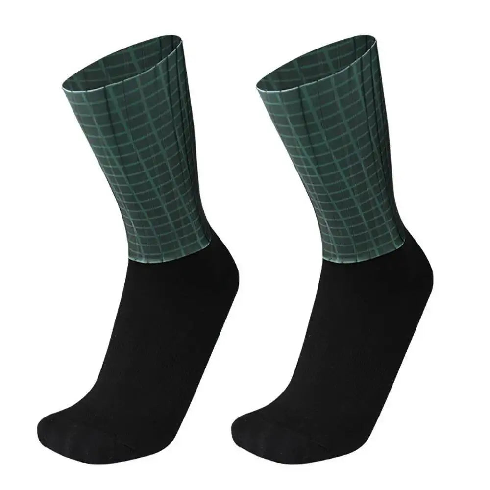 Breathable Mesh Cycling Socks – Lightweight Athletic Crew Sports Socks