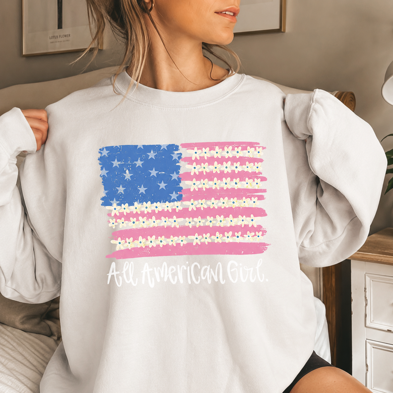American Girl Sweatshirt – Patriotic Floral USA Flag Oversized Crewneck for Women